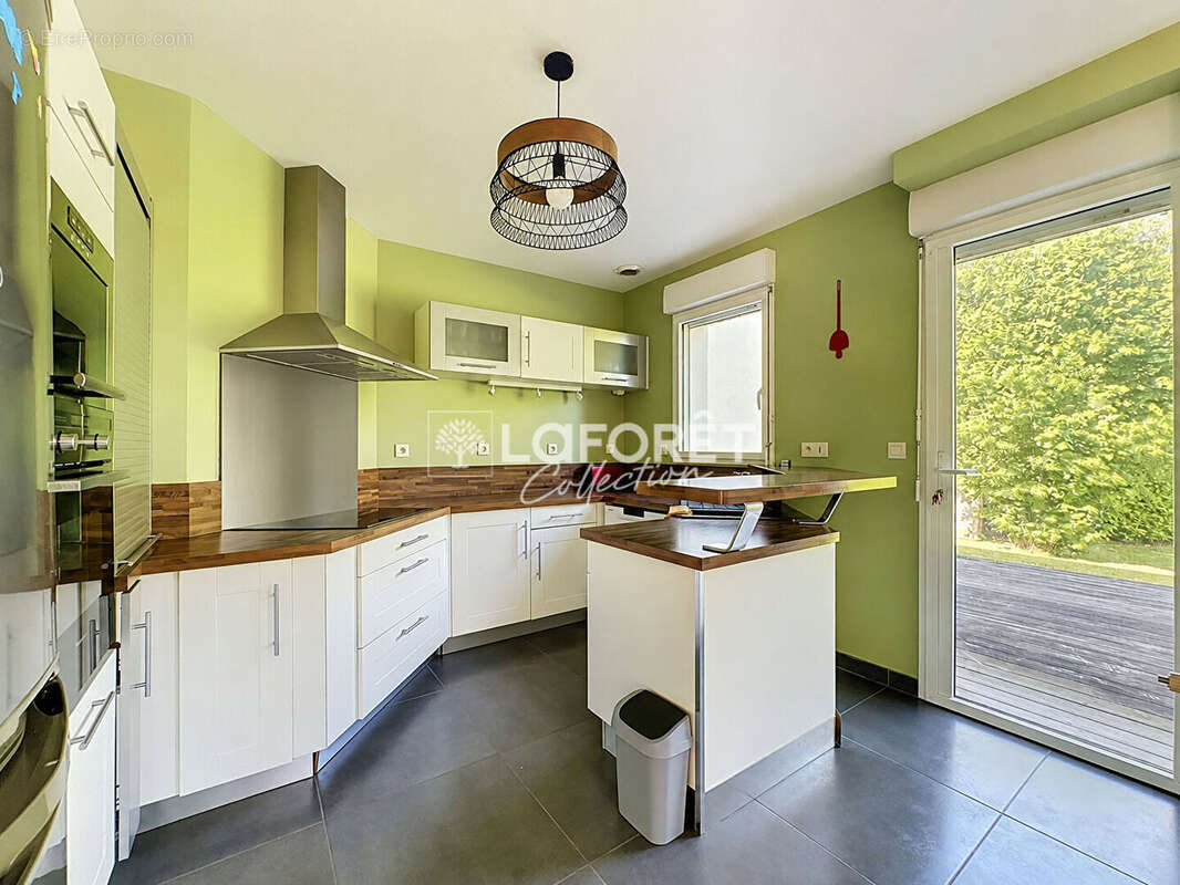 Maison Familiale située dans Domaine de Saint Josse - photo 3