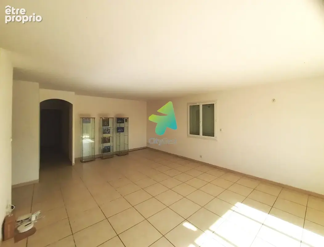 Villa Type 4 de plain pied sur 3 faces avec garage - photo 7