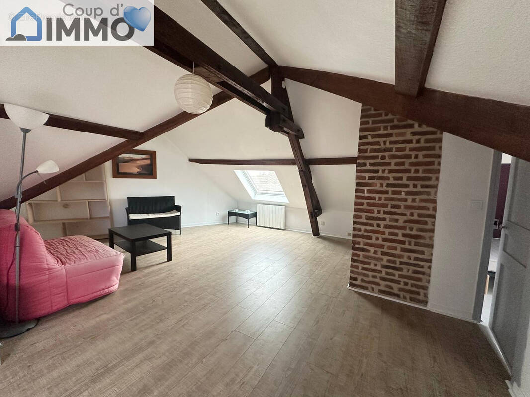 Appartement à SAINTE-SAVINE