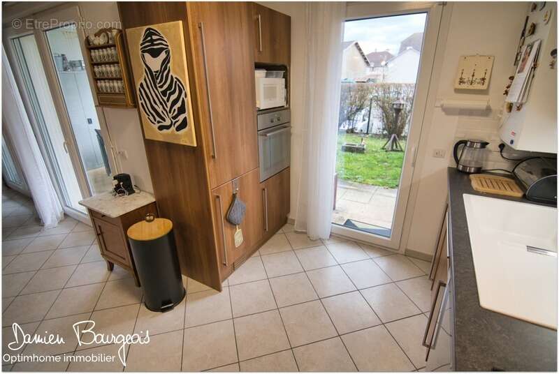 Appartement à SERGY