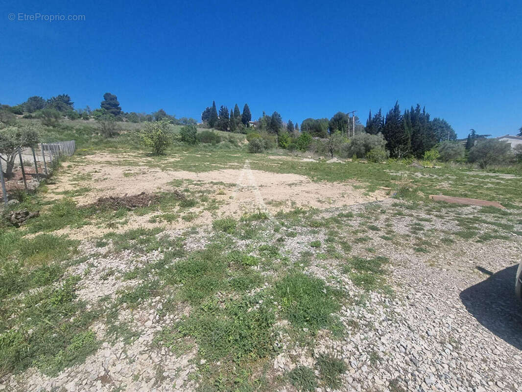 Terrain à GAJA-ET-VILLEDIEU