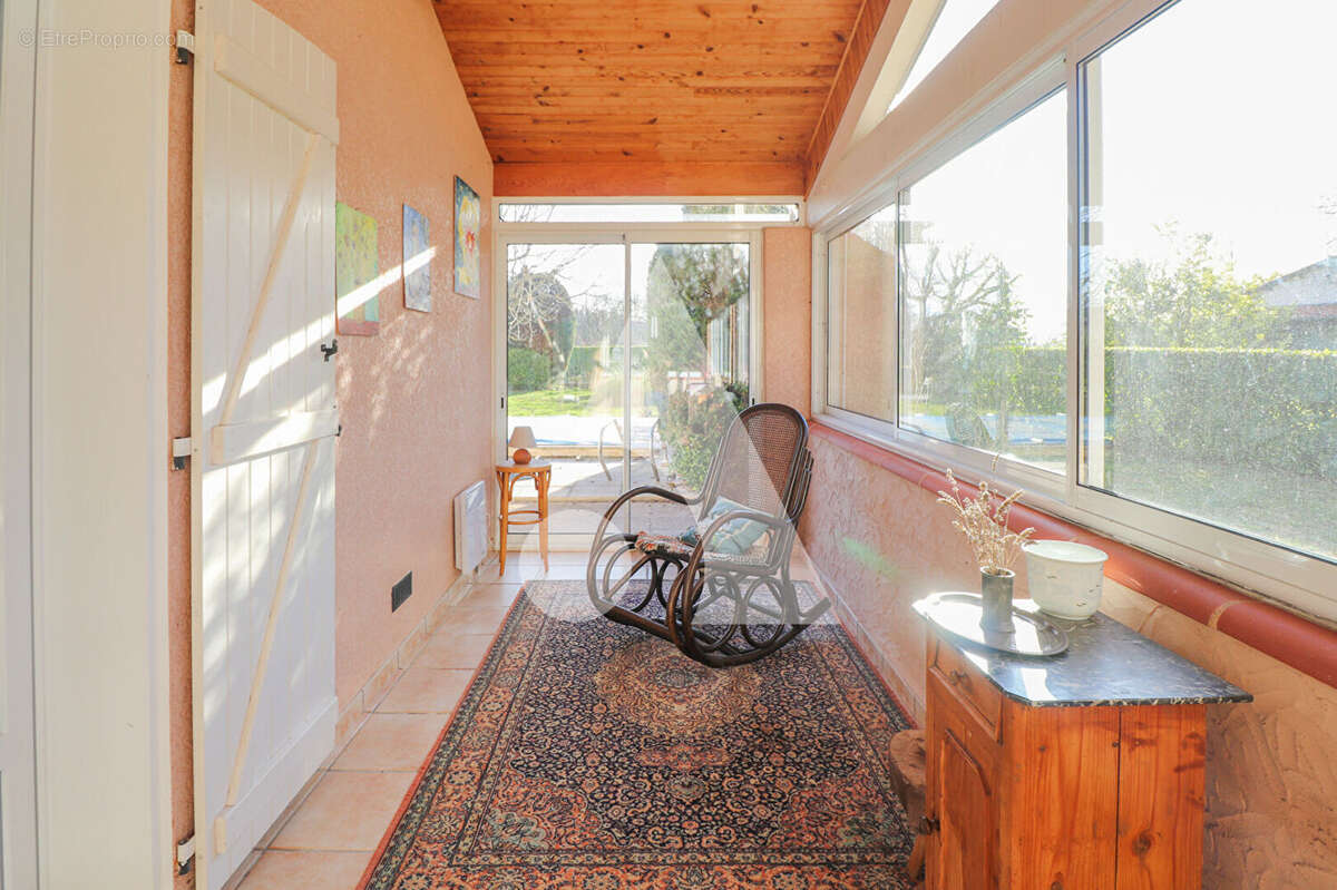 Maison de 122 m² avec Piscine et Grand Terrain Arboré Secteur Lavaur Ambres 4 pièce(s) - photo 13