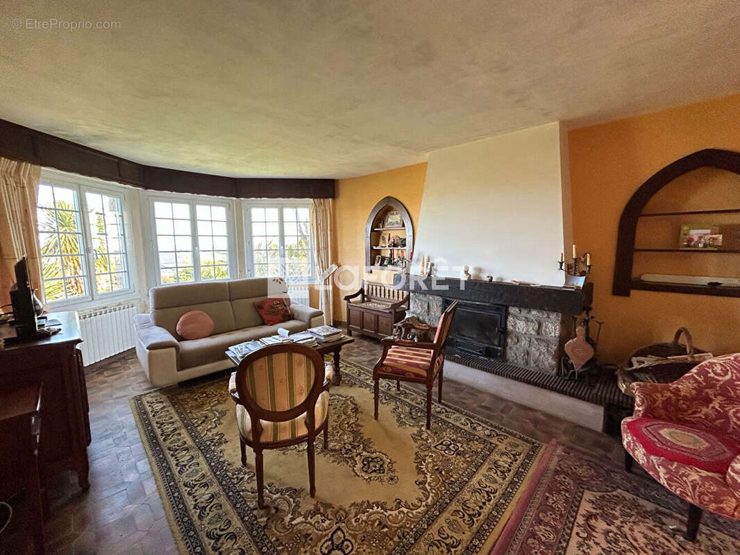 Maison Pleubian 6 pièce(s) 154 m2 - photo 3