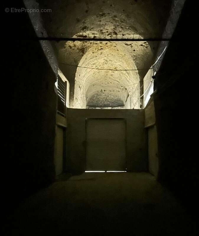 Commerce à BOUGIVAL