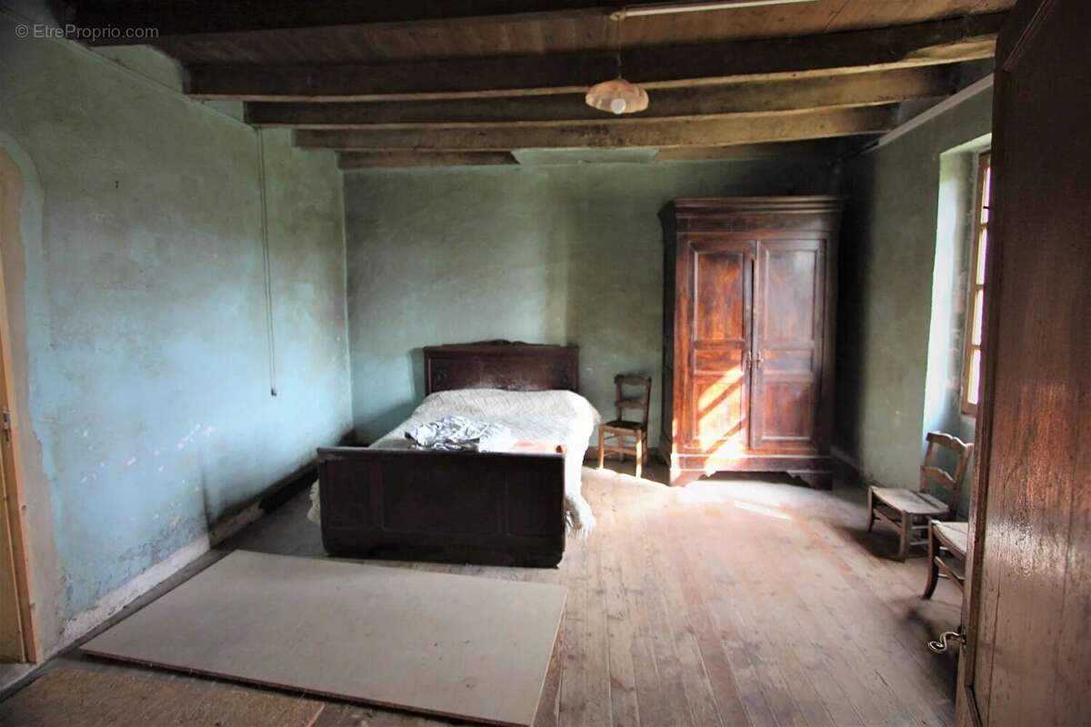 Maison à SAINT-AUBIN-DE-LANQUAIS