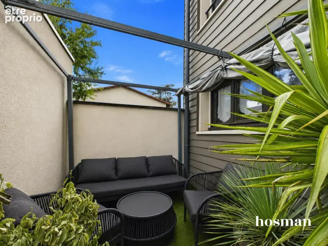 Maison mitoyenne 5 pièces de 101 m² avec jardin et terrasse, place de parking et garage à Bron centre - photo 15