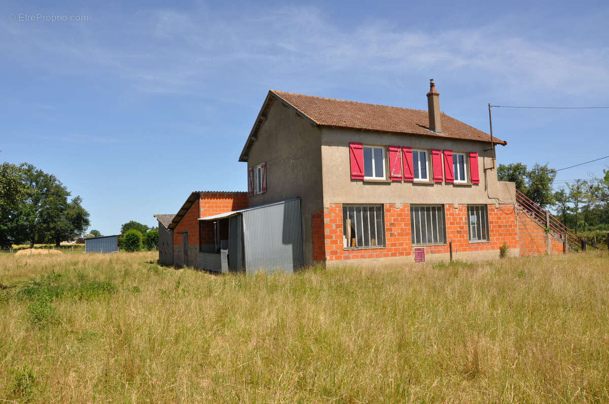 Maison à LE BOUCHAUD