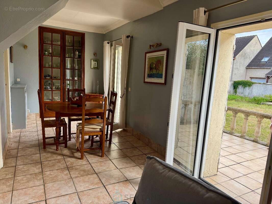 Maison à MANTES-LA-JOLIE