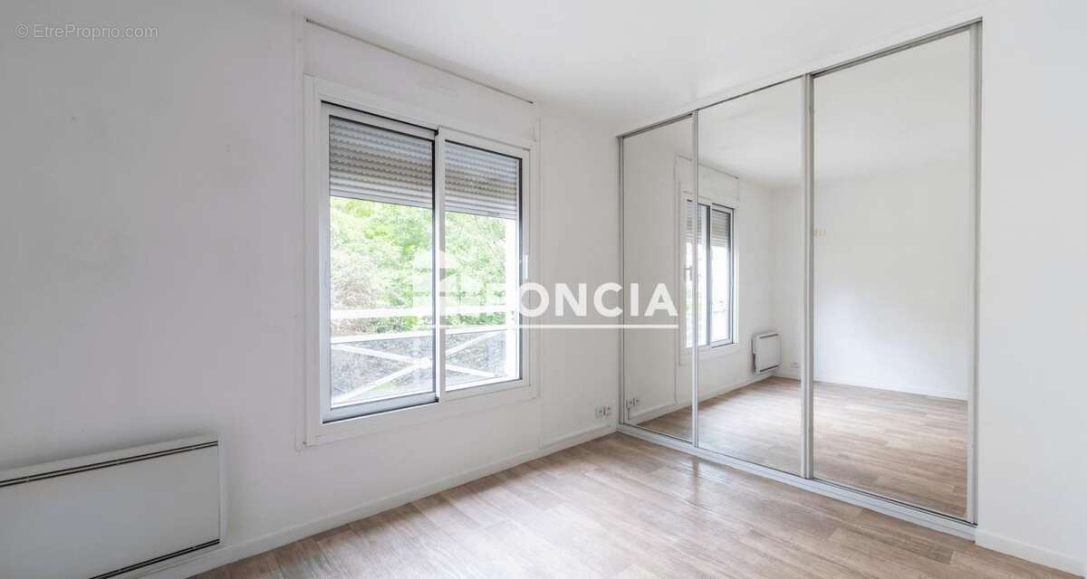 Appartement à NOGENT-SUR-MARNE