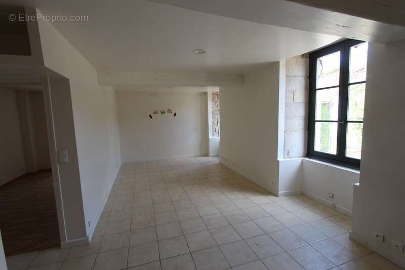 Dpt Côte d'Or (21), à vendre GISSEY SUR OUCHE maison de village P5 de 136 m², terrasse de 28 m² - photo 15