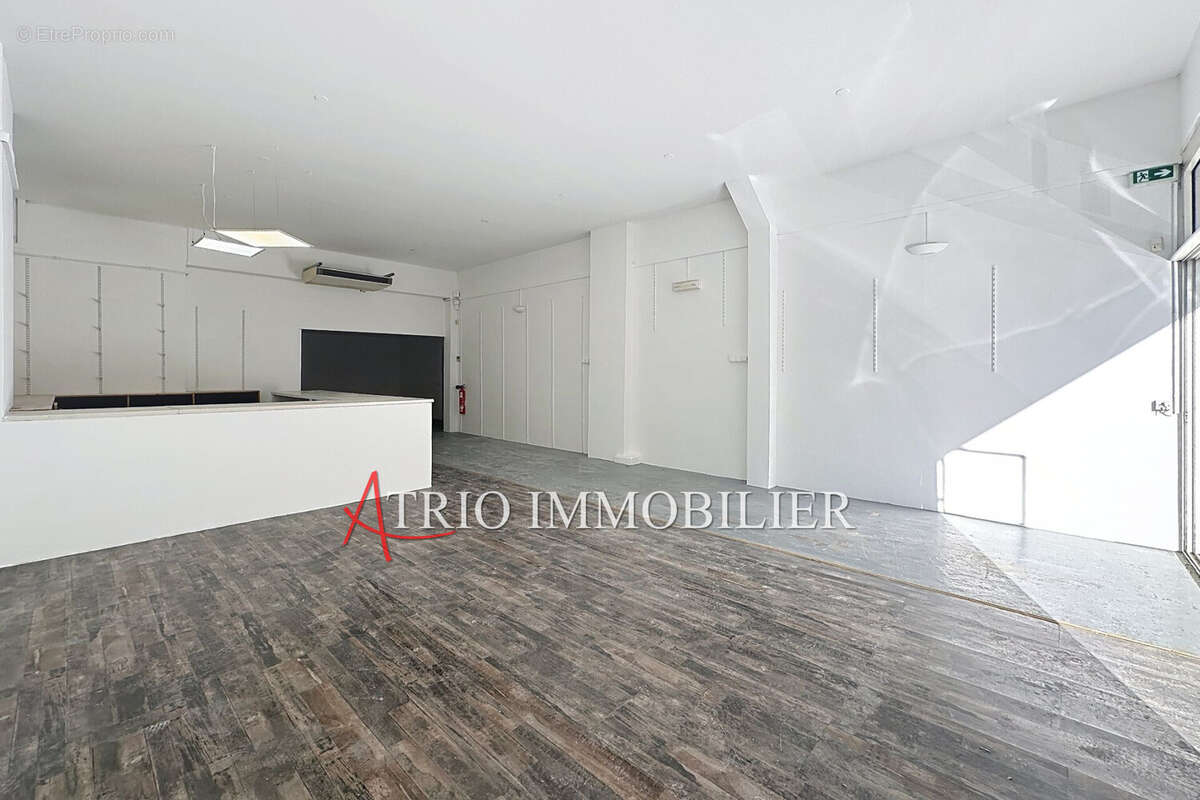 Commerce à CAGNES-SUR-MER