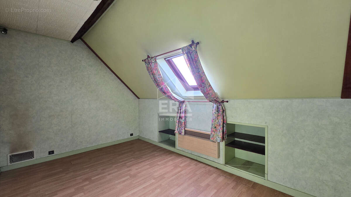 Maison à VIRY-CHATILLON