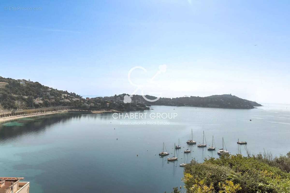 Appartement à VILLEFRANCHE-SUR-MER