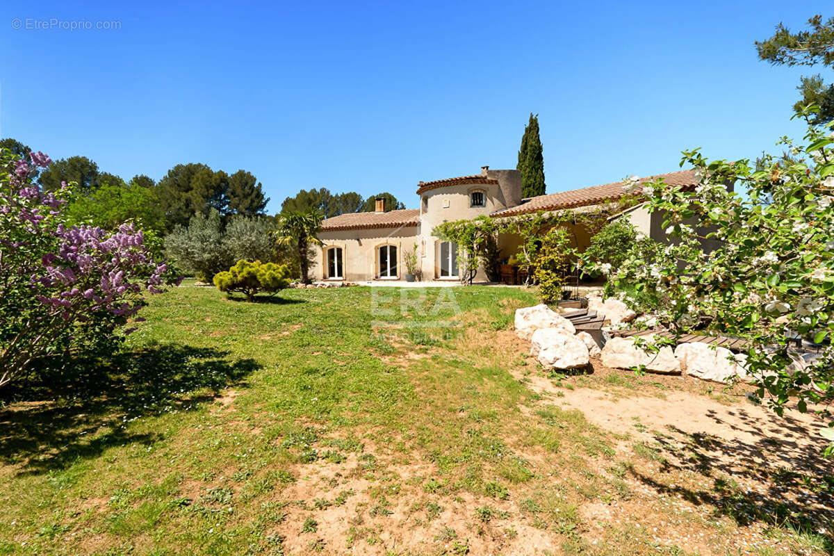 Maison à BOUC-BEL-AIR