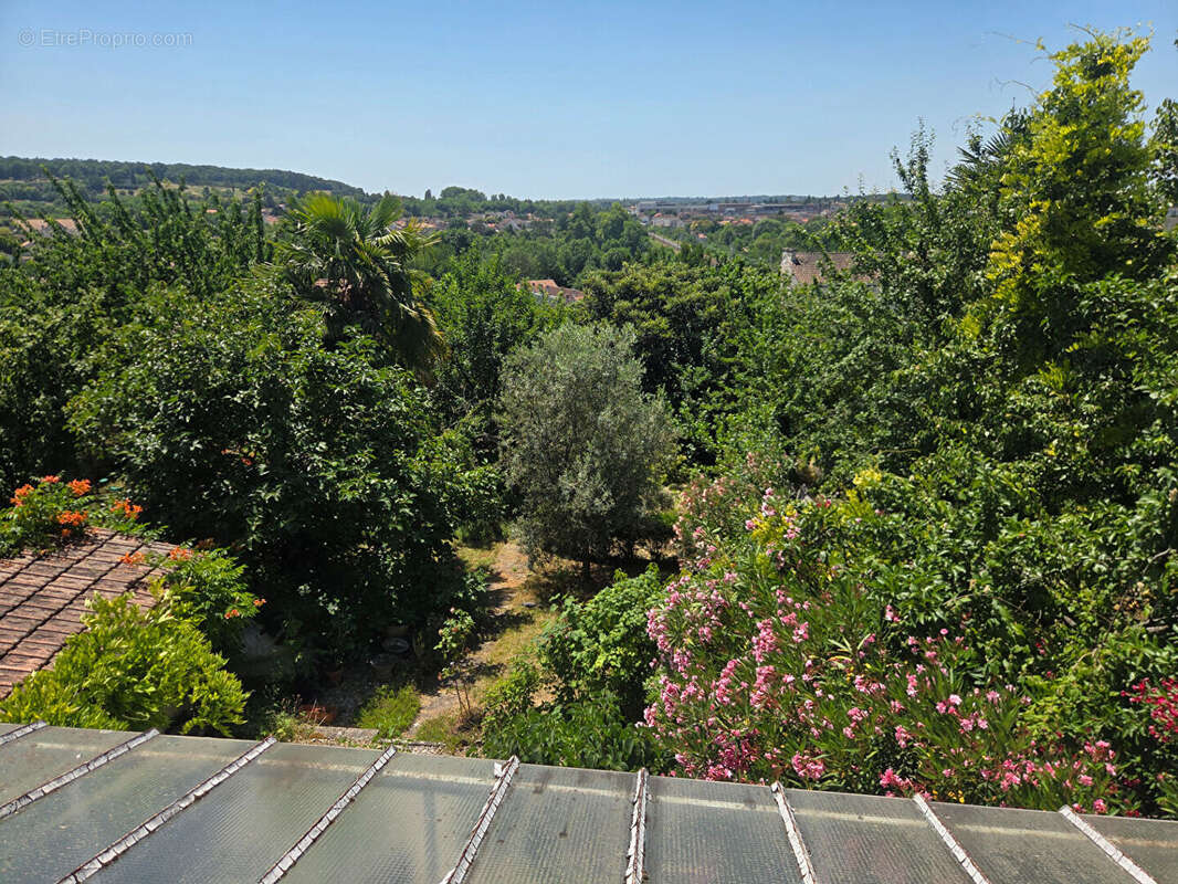 Maison Angouleme 8 pièce(s) 153 m2 - photo 9