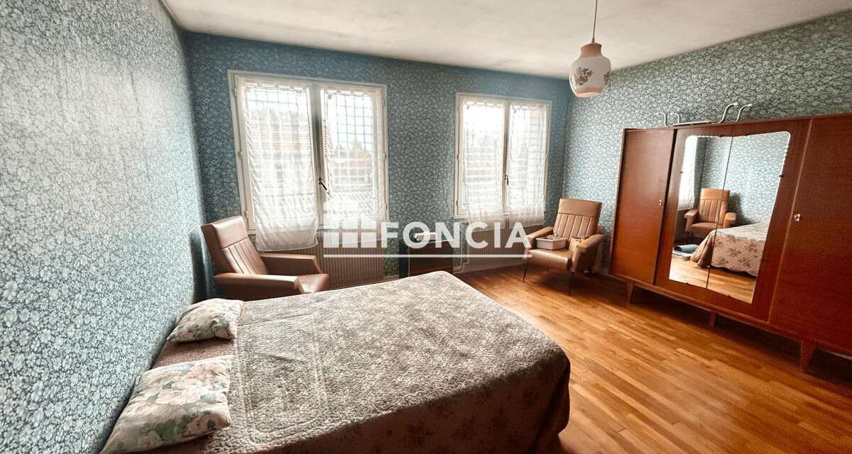 Maison à VOUNEUIL-SOUS-BIARD