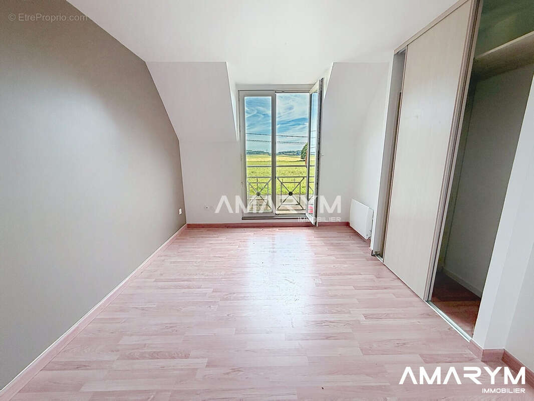 Appartement à SAINT-PIERRE-EN-VAL