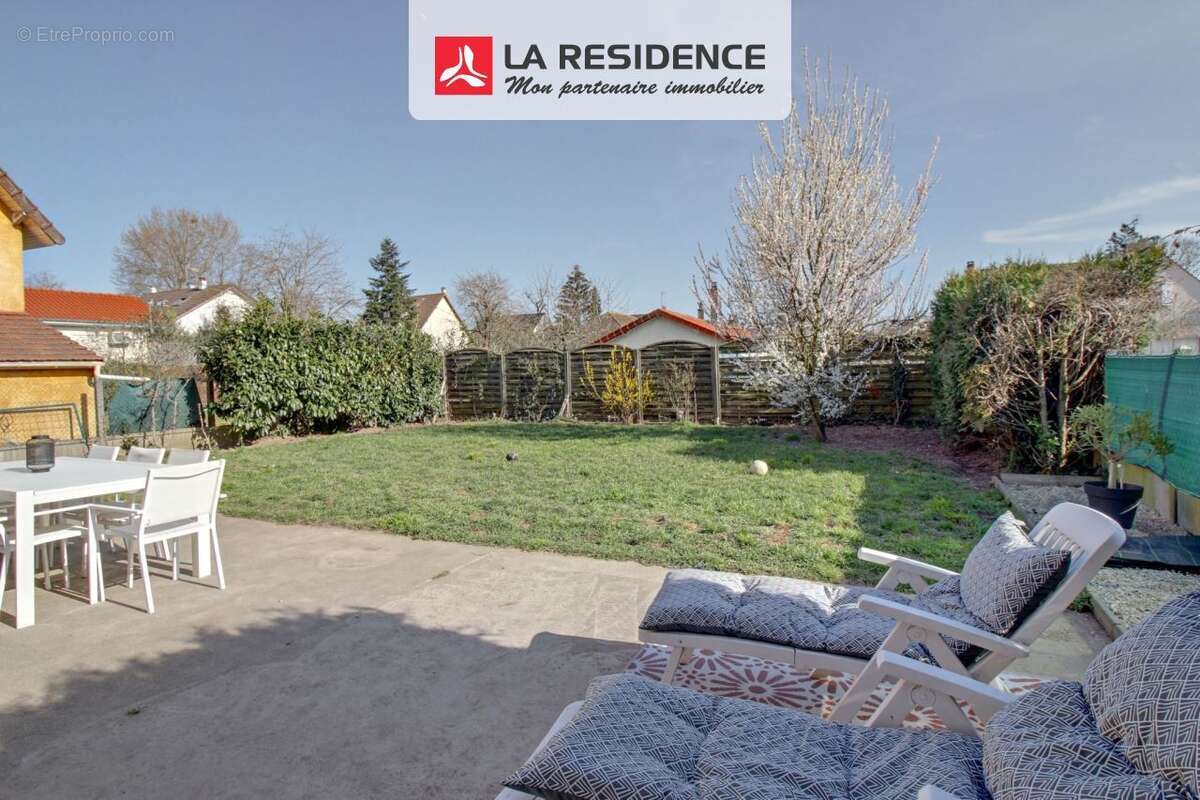 Maison à CONFLANS-SAINTE-HONORINE