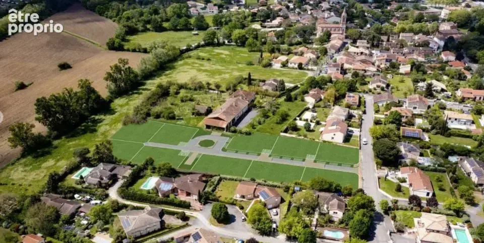 Terrain à LABEGE