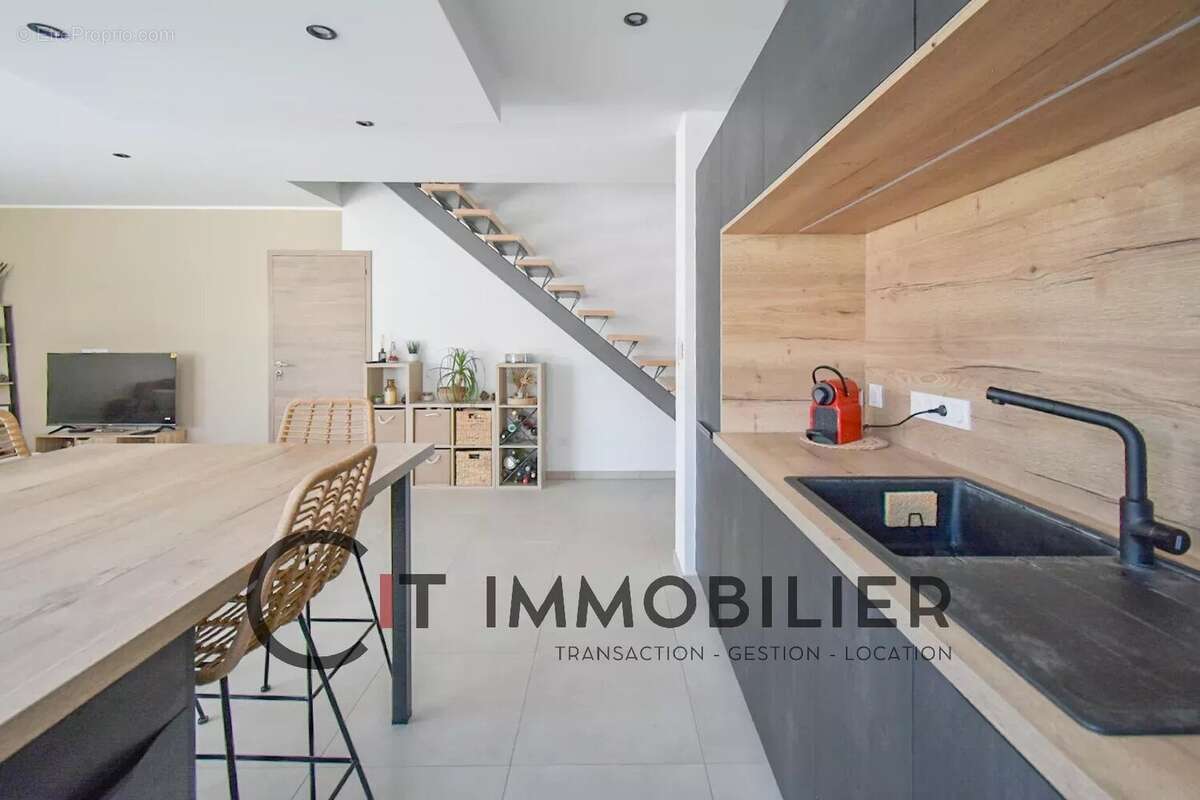 Maison à SAINT-SAVIN