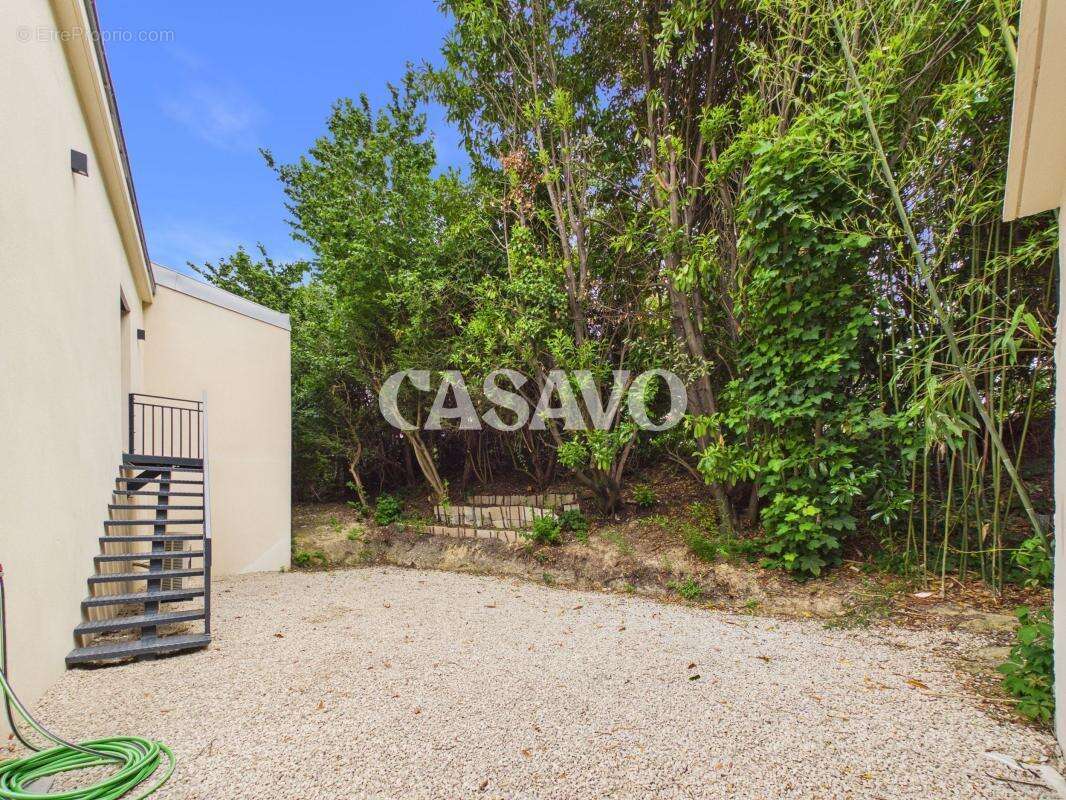 Vente Maison 6 pièces de 160m² - 92150 Suresnes - photo 15