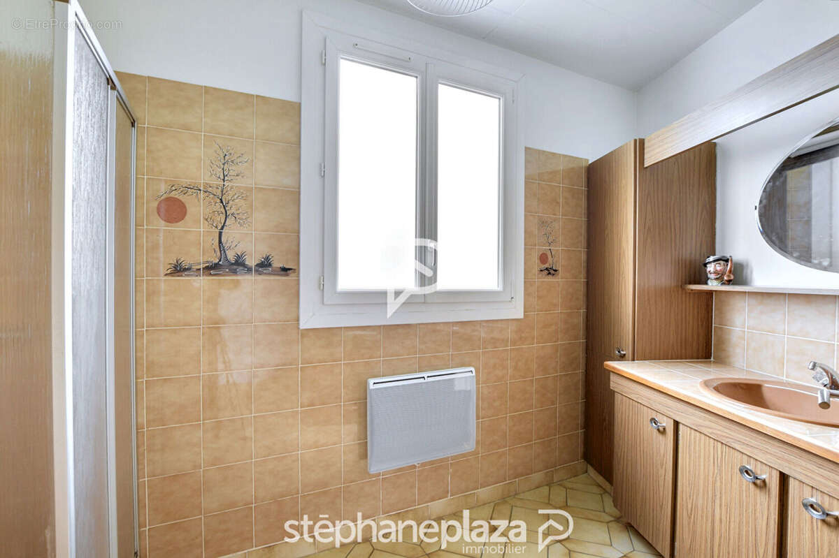 Maison à SAINTE-FOY-D&#039;AIGREFEUILLE