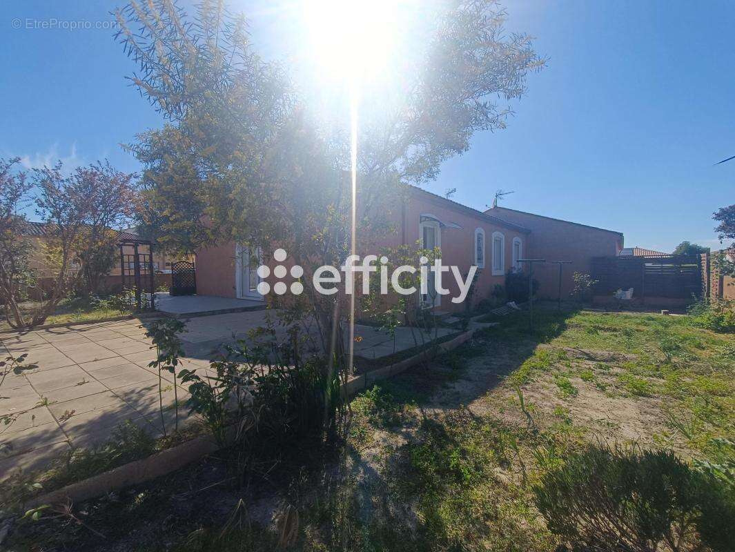 Maison à COLOMBIERS