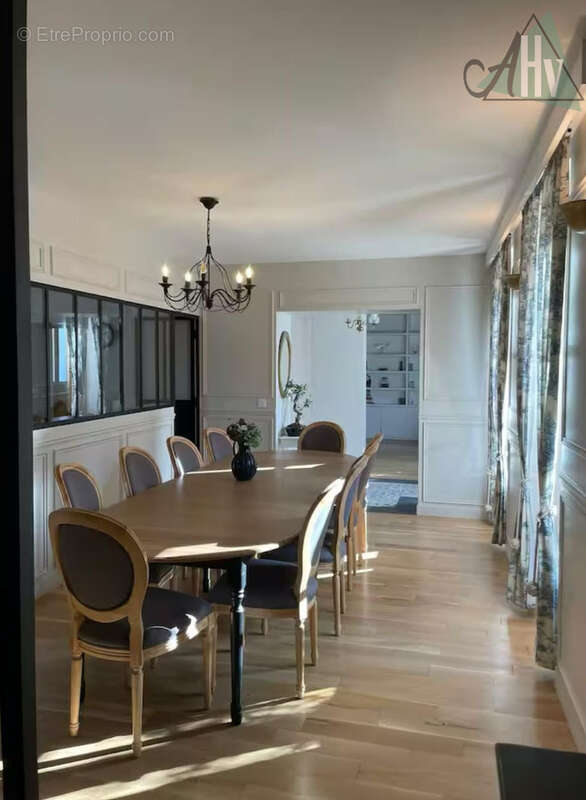 Maison à ESTERNAY