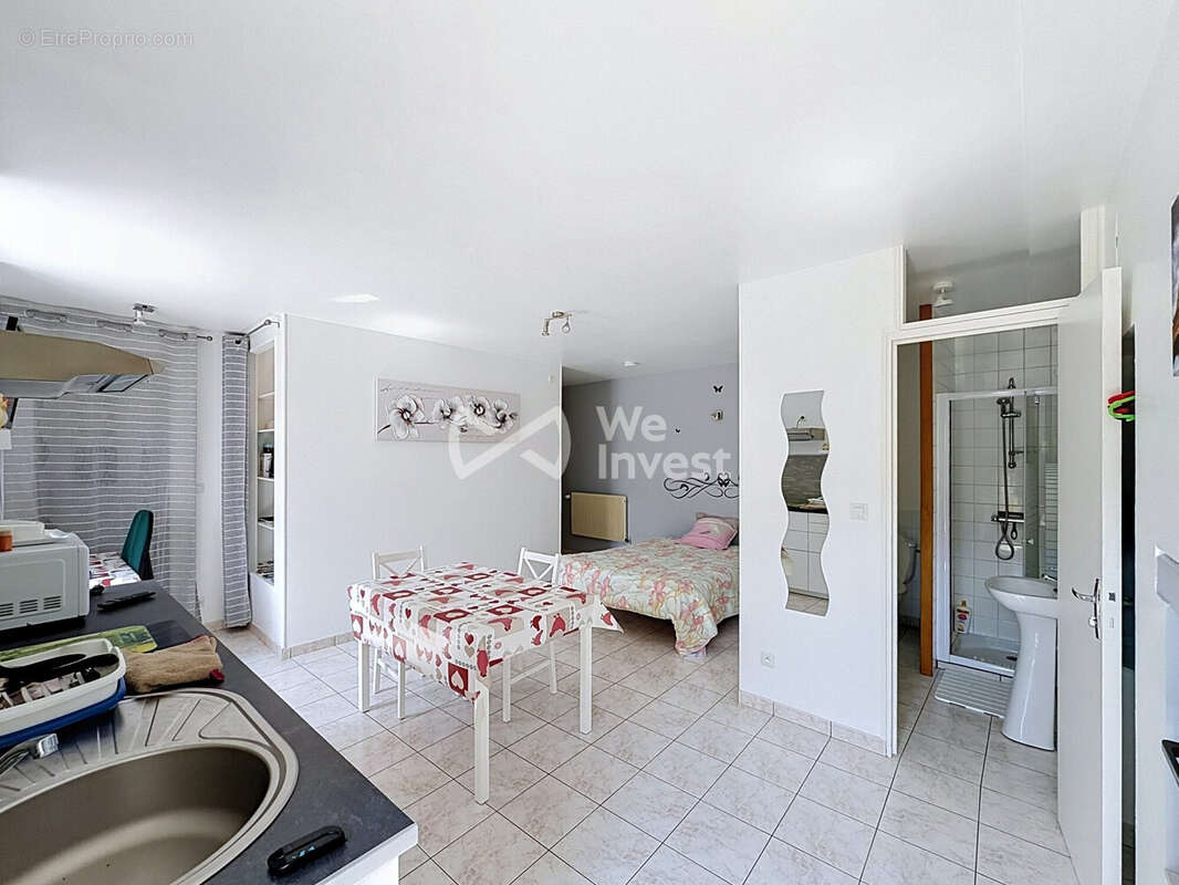 Maison 174 m² à Clermont-Creans  - photo 6