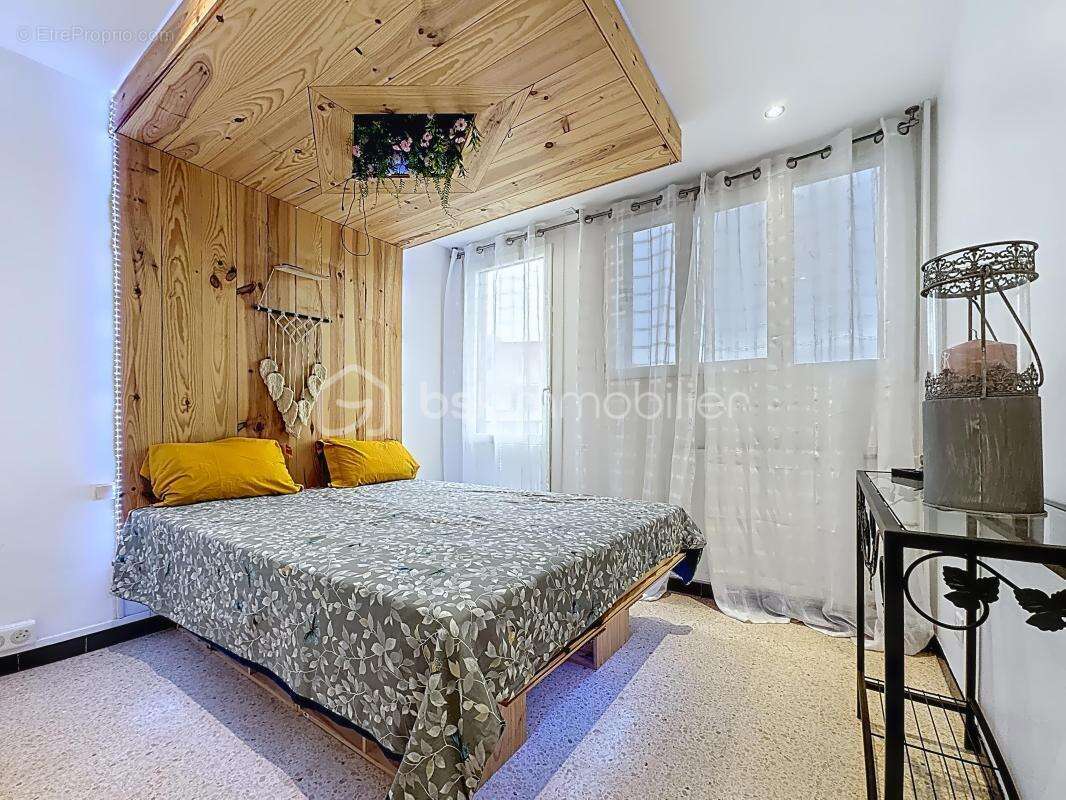 Appartement à FONTAINE