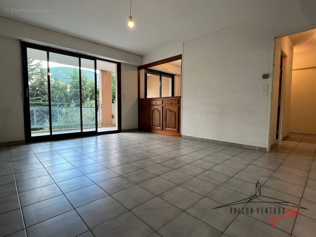 Appartement à NYONS