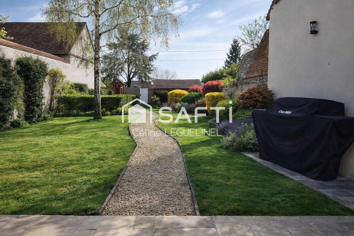 Photo 5 - Maison à MAULETTE