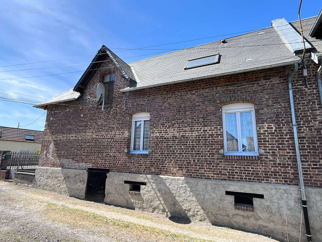 Maison à LIEZ