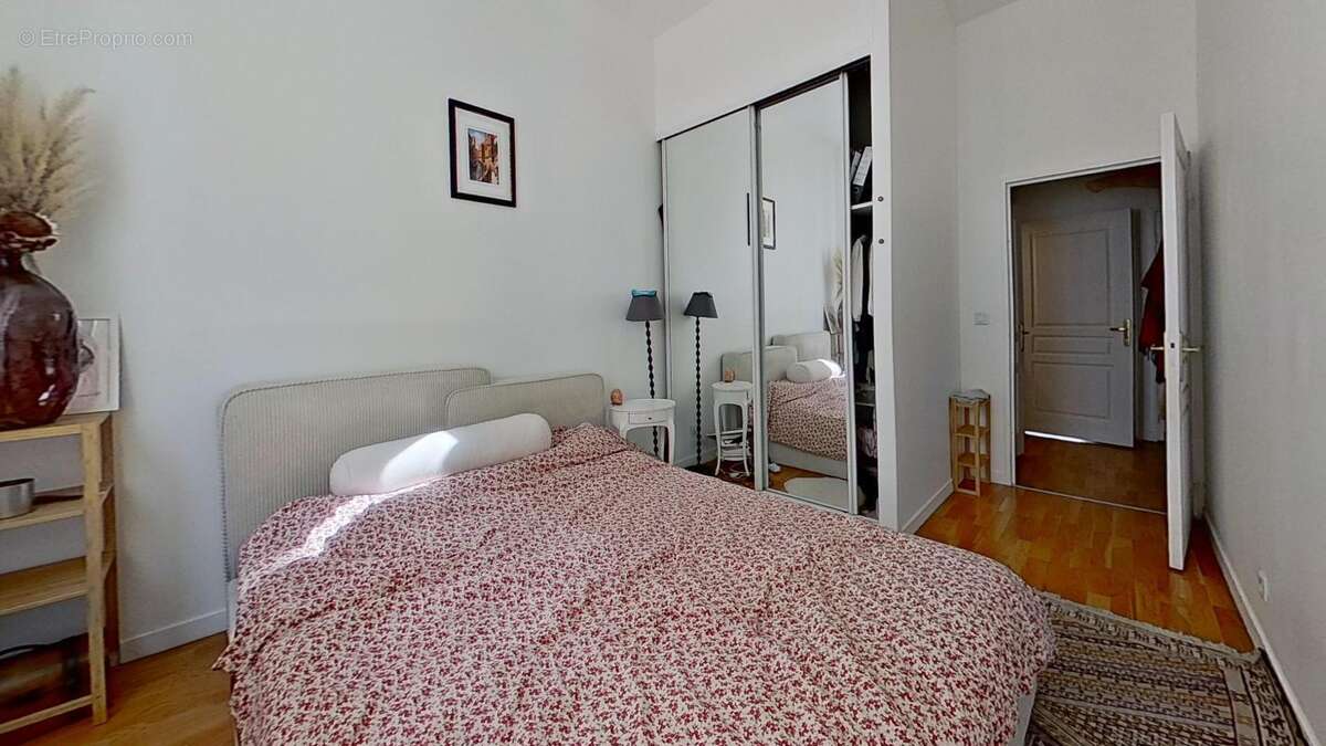 Appartement à MONTROUGE