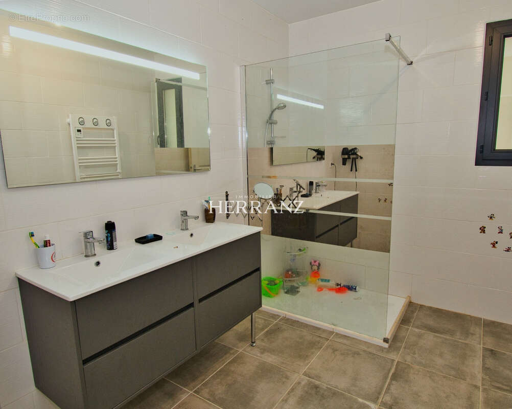 Maison neuve 5 chambres montpon menesterol - photo 9