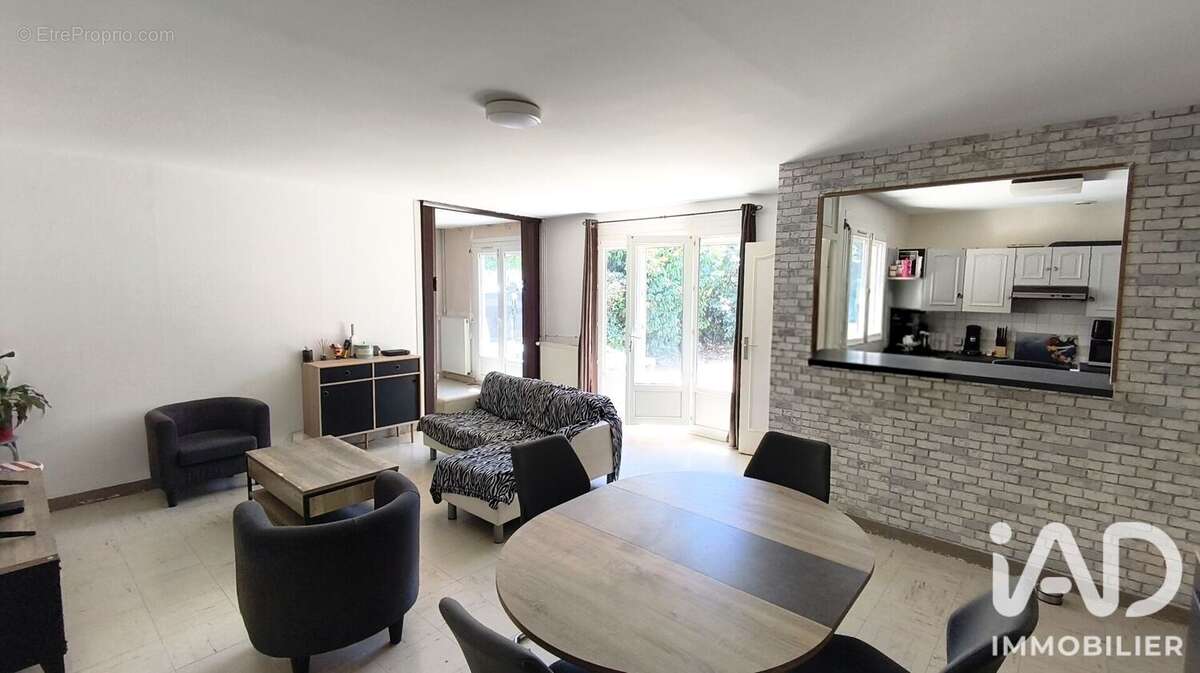 Maison 107 m² à Chateauroux  - photo 8