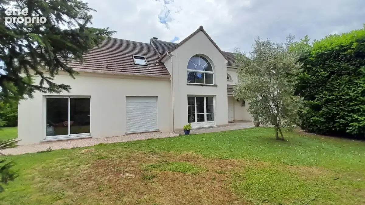 Maison à PECQUEUSE