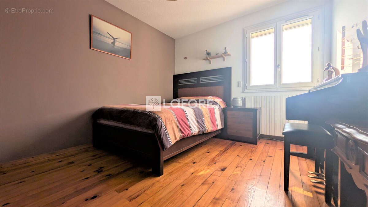 DUPLEX 5 pièce(s) 92.3 m2 - SABINES - photo 7
