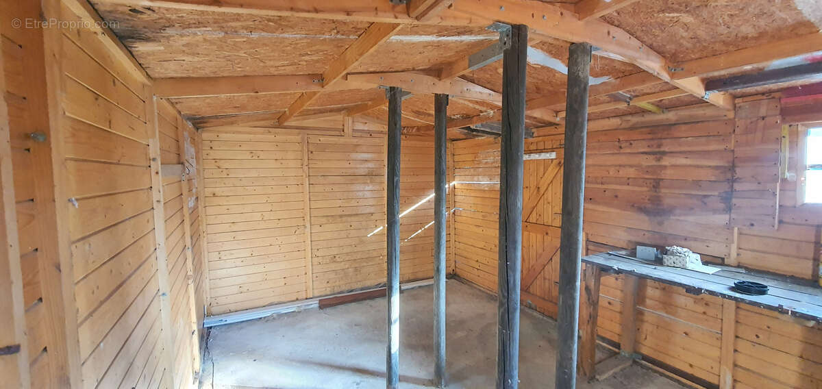 Maison à FEUGAROLLES