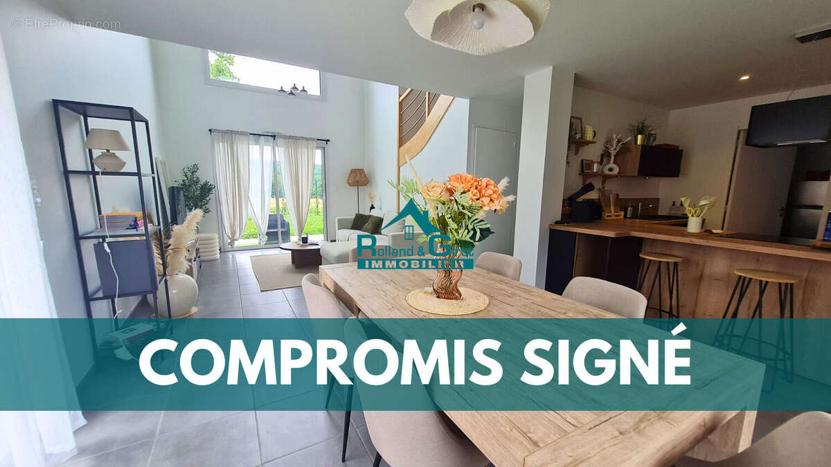 Maison à CHASNE-SUR-ILLET