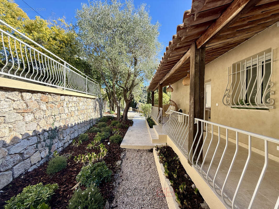 Maison à LA TURBIE