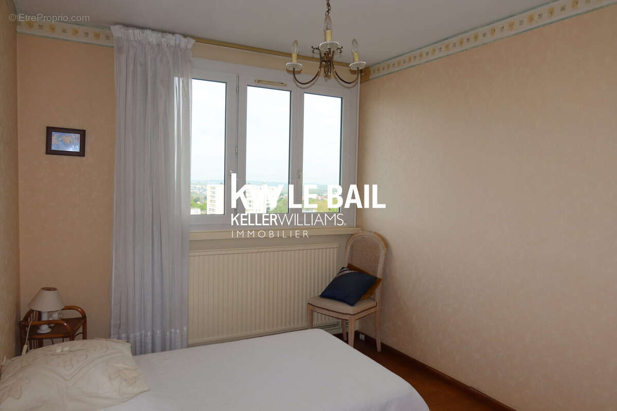 Appartement 103 m² à Pontoise  - photo 9