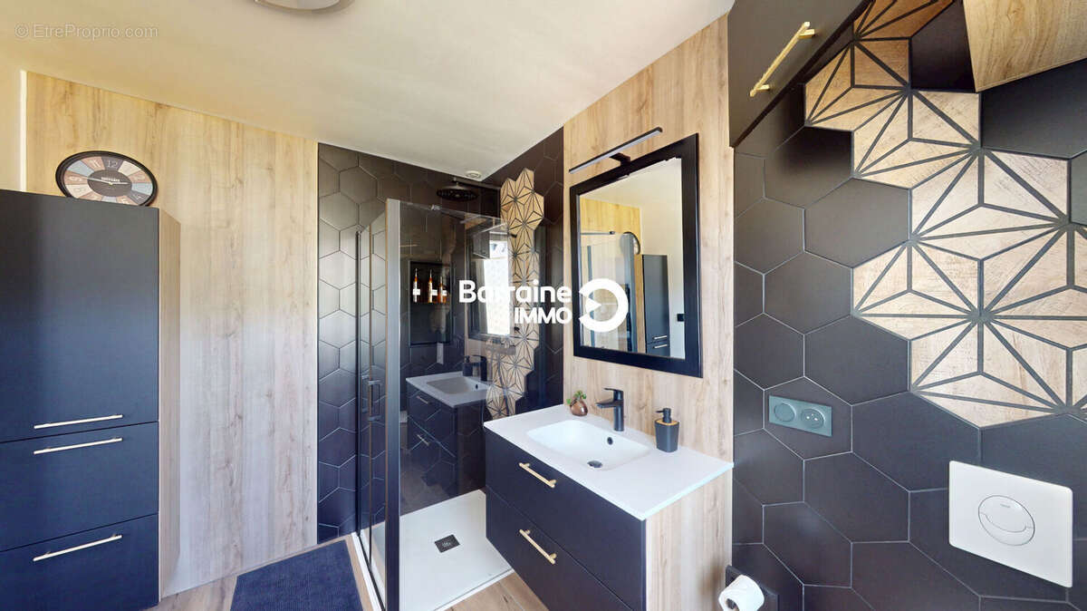 A vendre exclusivite proche landerneau - maison avec piscine garage jardin 5 chambres - photo 10