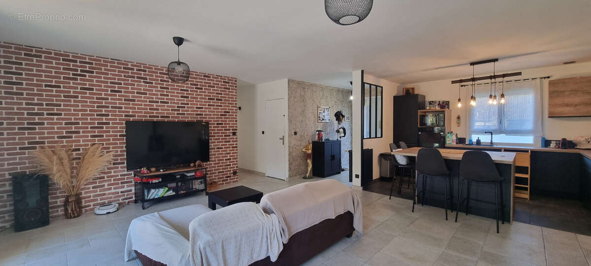 Maison à SAINTE-COLOMBE