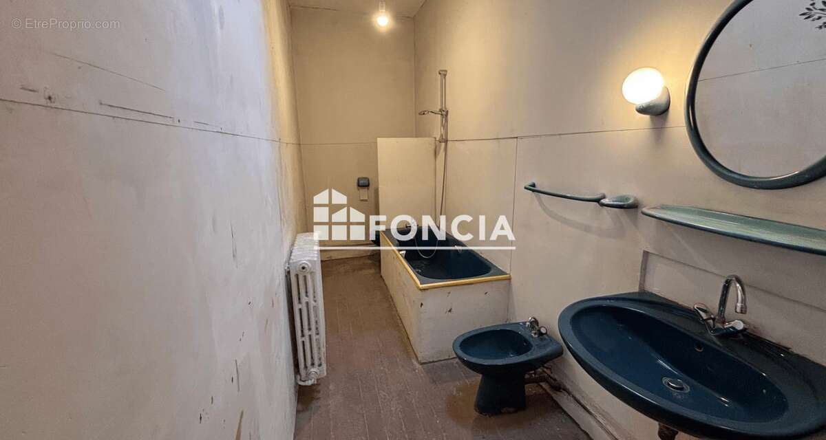 Maison à FRESNAY-SUR-SARTHE