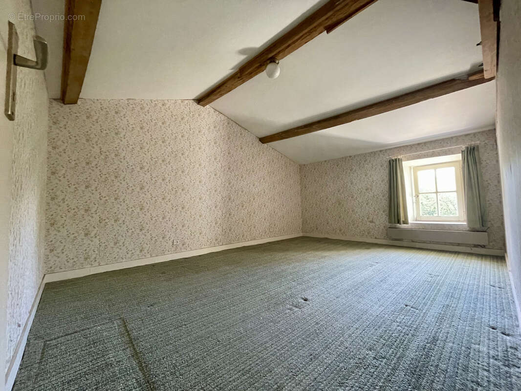 Maison à CRAZANNES