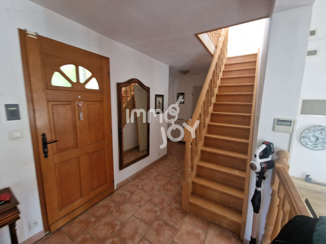 Maison à LEZIGNAN-CORBIERES