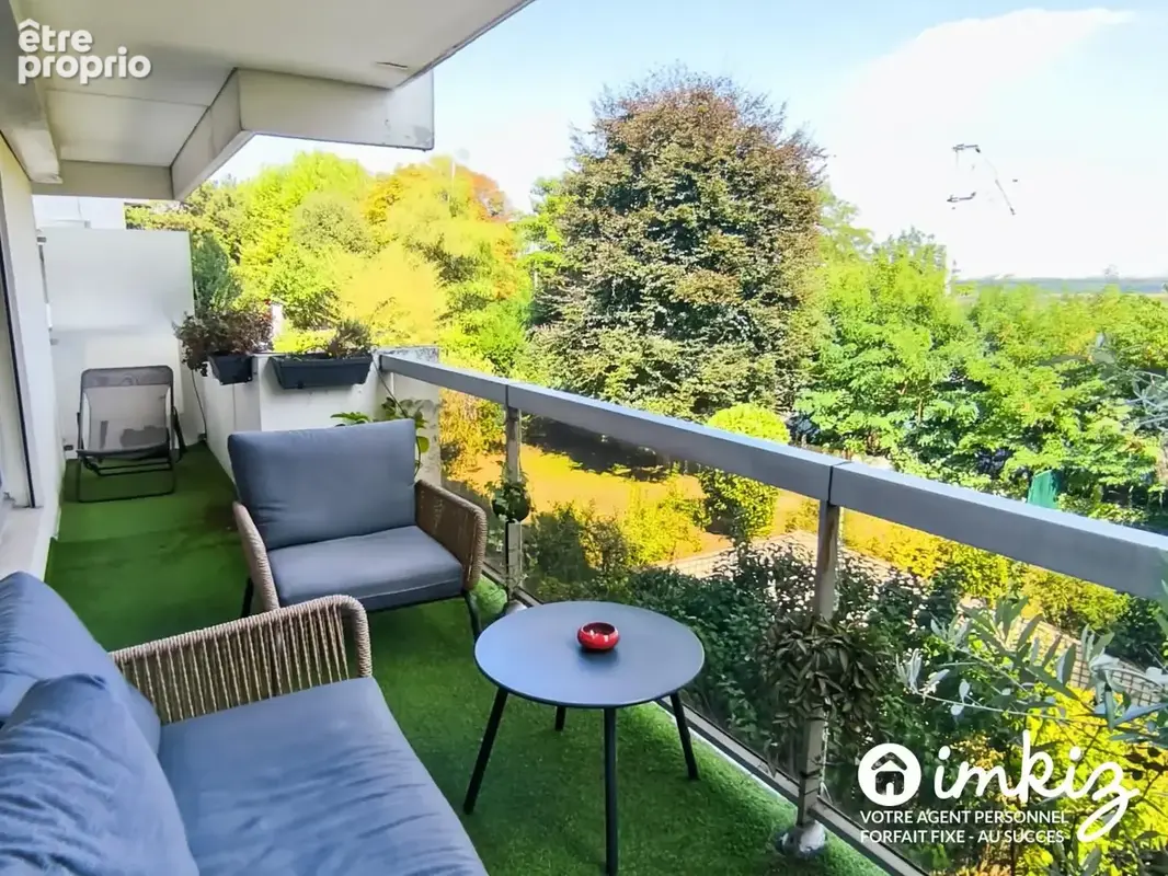 Appartement à SURESNES
