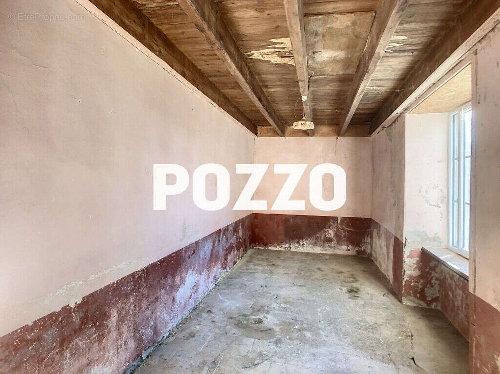 Maison à COULOUVRAY-BOISBENATRE