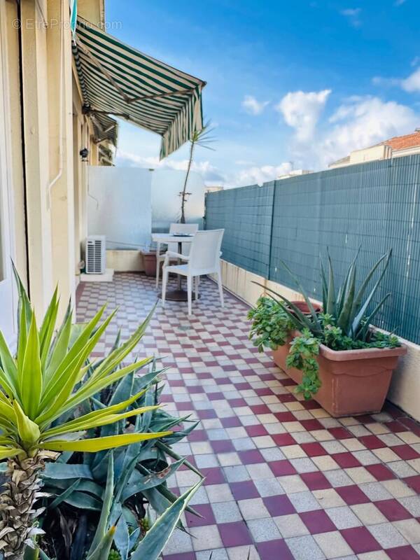Appartement à NICE